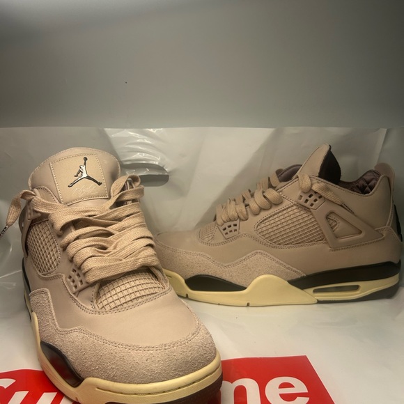 Jordan 4 a ma maniere W/box